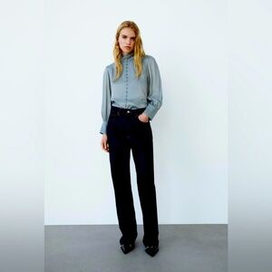 Satin effect blouse with lined buttons